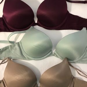 Victoria’s Secret Very Sexy Push-Up (32B)